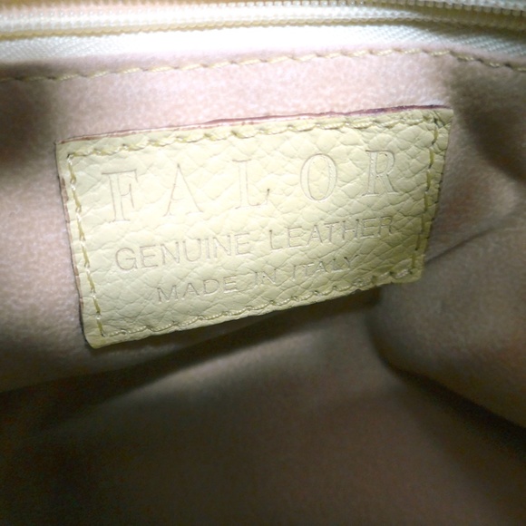 Falor Leather Bucket Bag - Picture 10 of 16